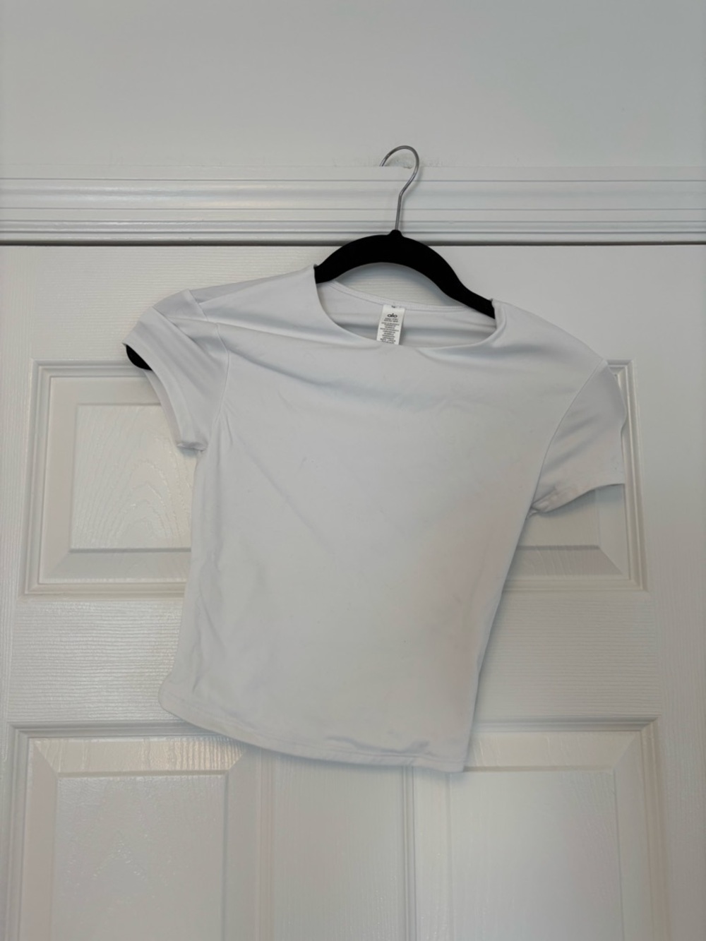 ALO Yoga White Fitted Short Sleeve Performance Tee Top XXS